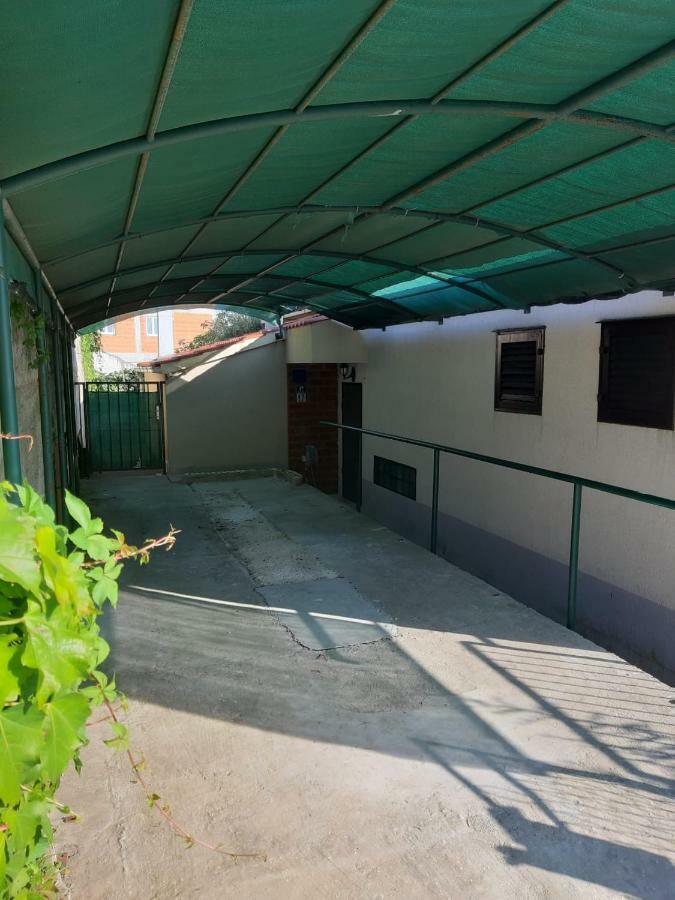 Apartment Gordana 特罗吉尔 外观 照片